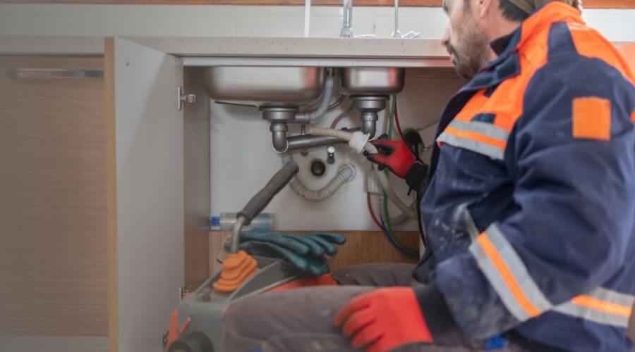 Professional slab leak plumber services in Flossmoor, IL